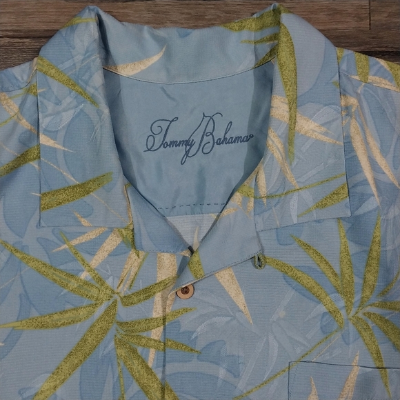 Tommy Bahama Mens Silk Shirt Short Sleeve Size 3XB Hawaiian Poker Shirt Bamboo - Picture 3 of 7